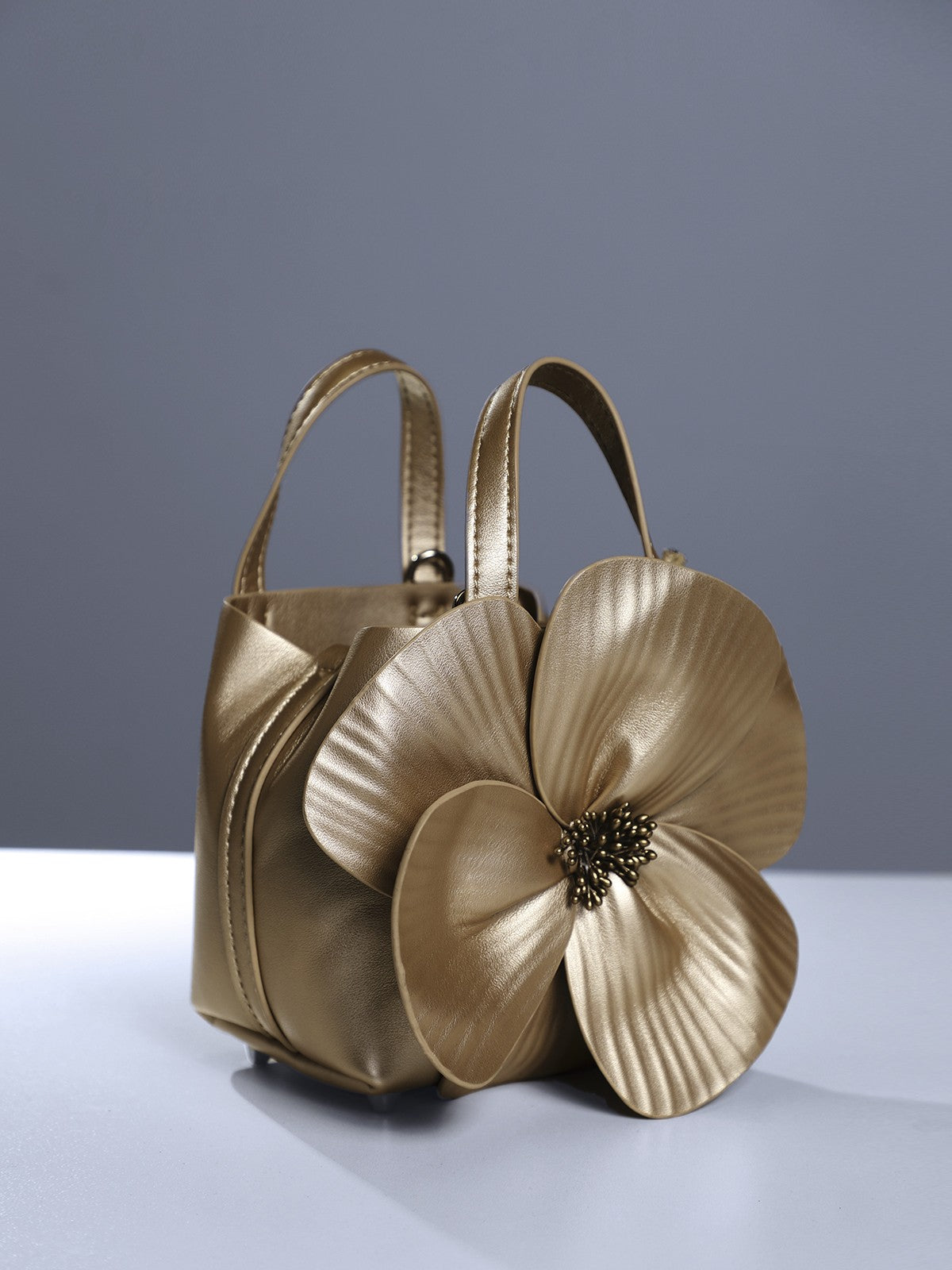 Acsah Leather Flower Bag In Gold – image 3