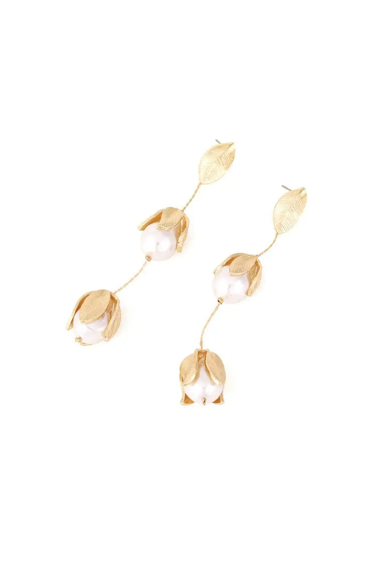 Xipil Pearl Drop Earrings – image 6