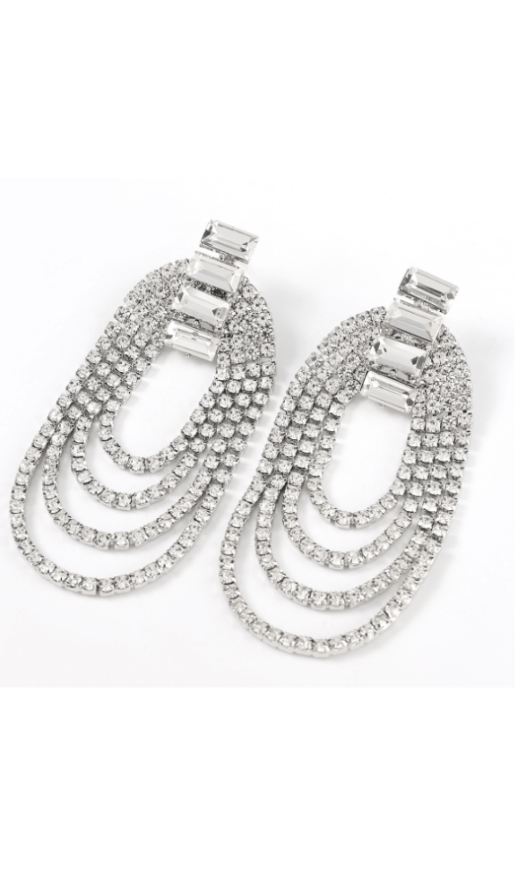 Sloane Oval Tassel Earrings – image 4
