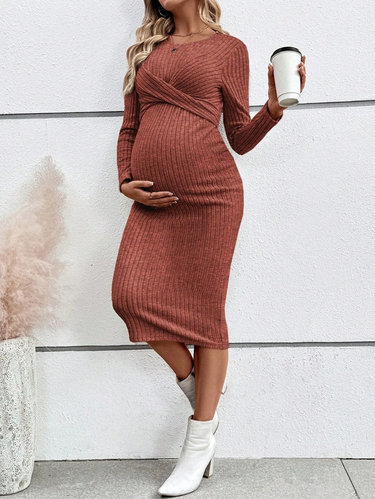 Ribbed Maternity Dress with Tie Details – image 3