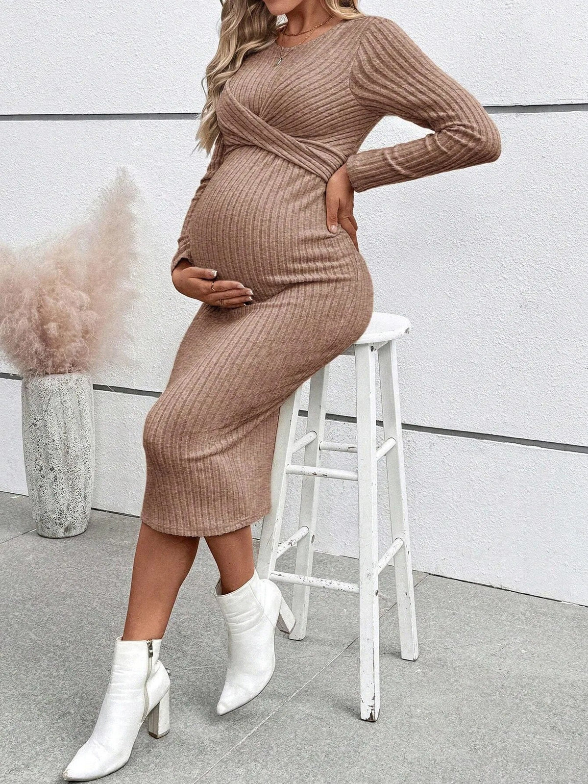 Ribbed Maternity Dress with Tie Details – image 22