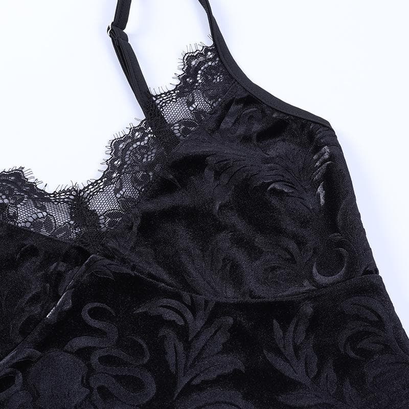Velvet pattern eyelash lace v neck cami top – image 6