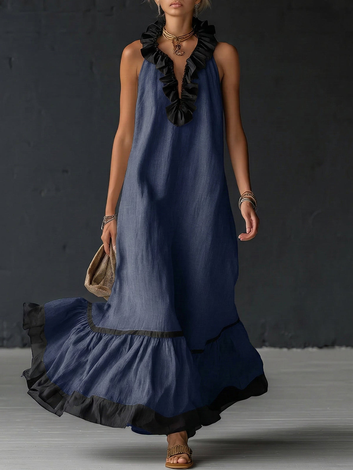 Elegant and romantic maxi dress with ruffles and colour-block panels – image 6
