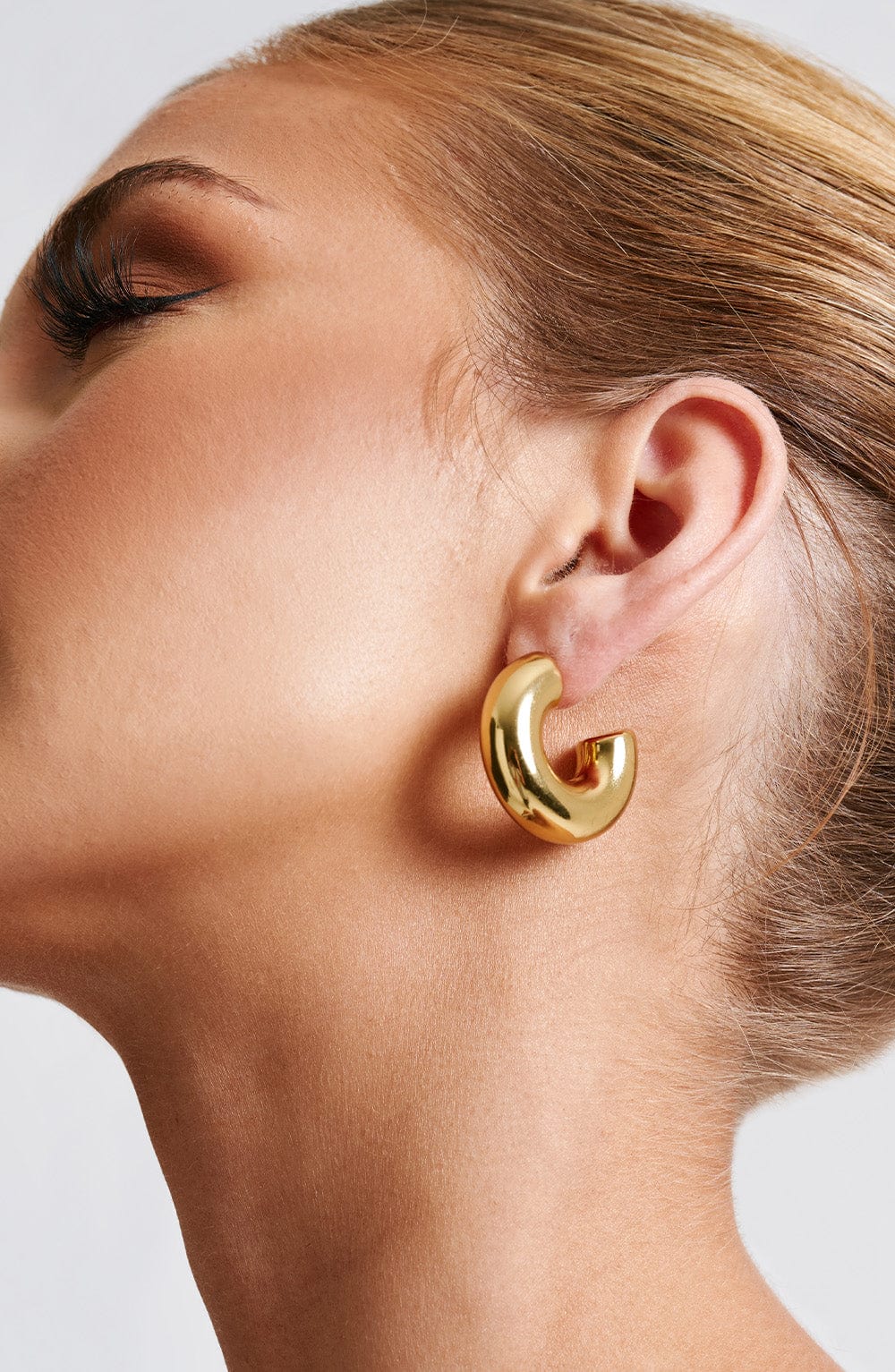 Petra Hoop Earrings – Gold – image 2