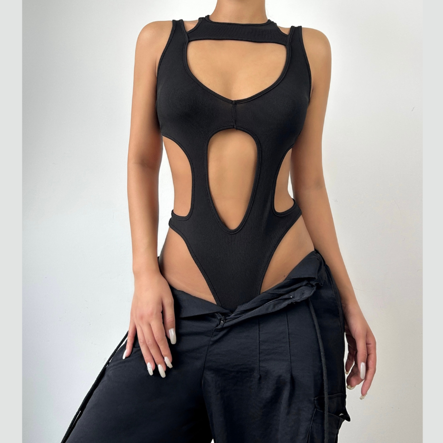 Hollow out sleeveless backless solid bodysuit – image 2