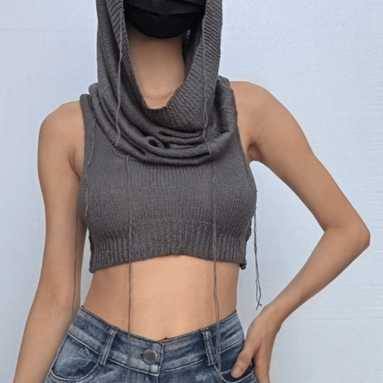 Solid sleeveless knitted stitch hoodie crop top – image 1