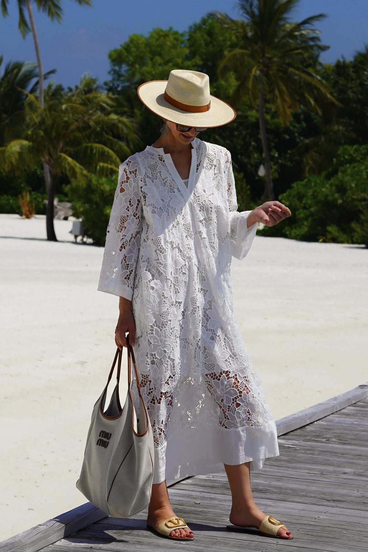 Luana Dress in White Lace – image 4