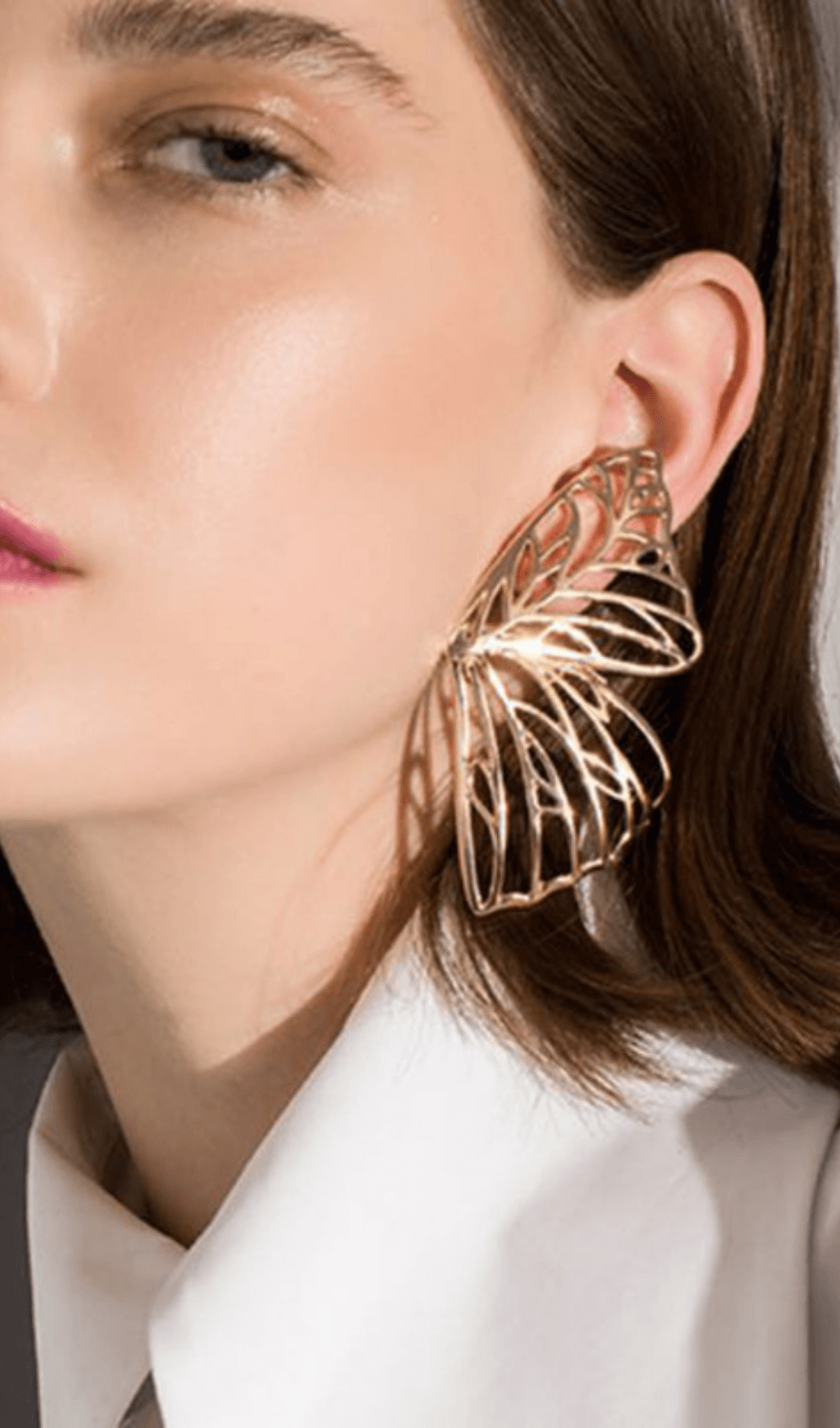 Molly Butterfly Alloy Earrings – image 2