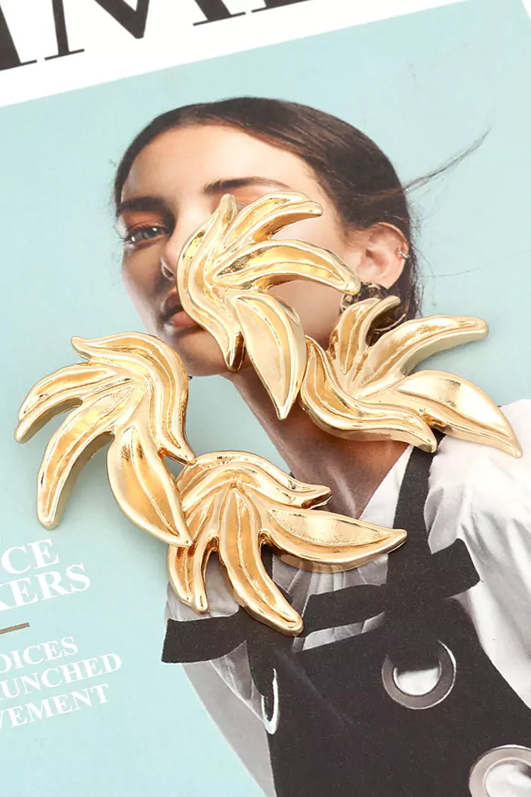 Bexiron Gold Leaves Earrings – image 3