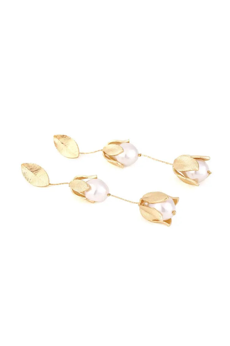 Xipil Pearl Drop Earrings – image 5