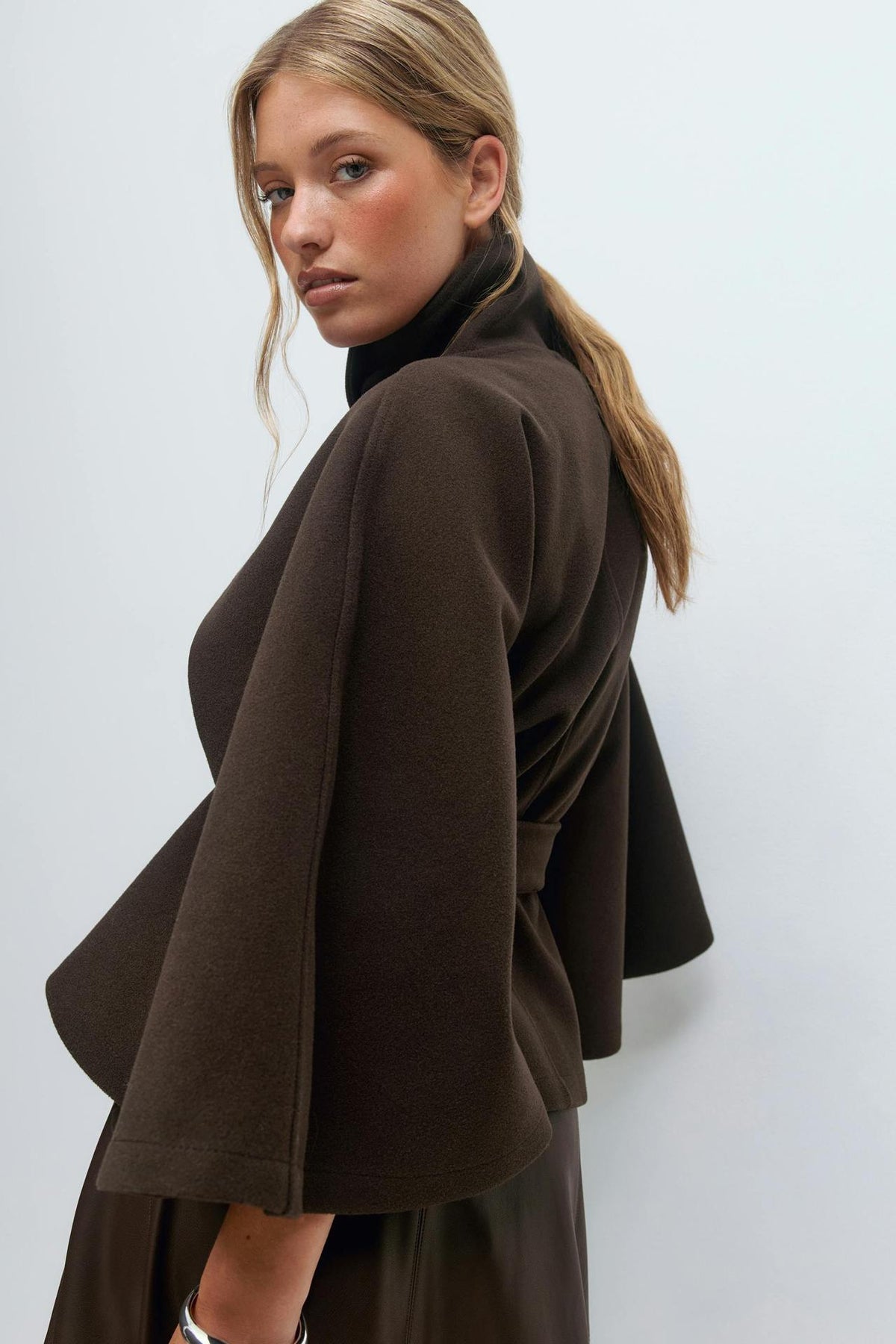 Capella Short Cape Coat – Brown – image 3