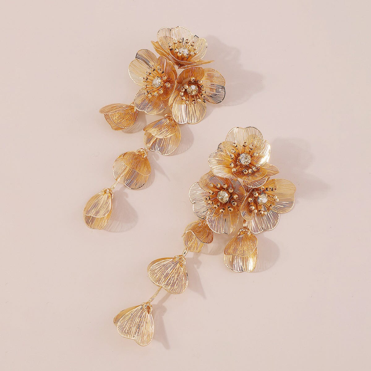 Jayla Flower Earrings – image 3