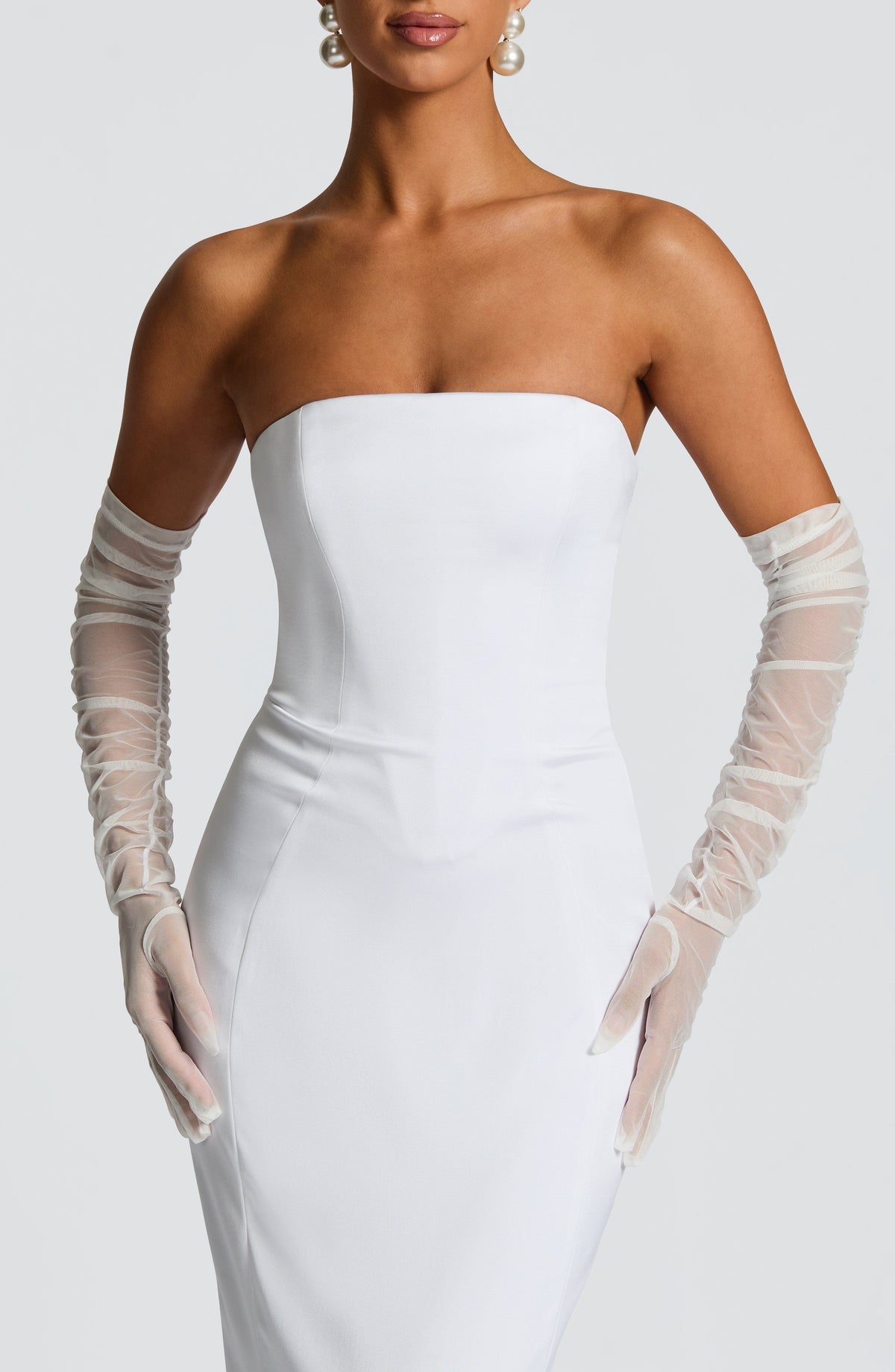 Ada Gloves - Ivory – image 1
