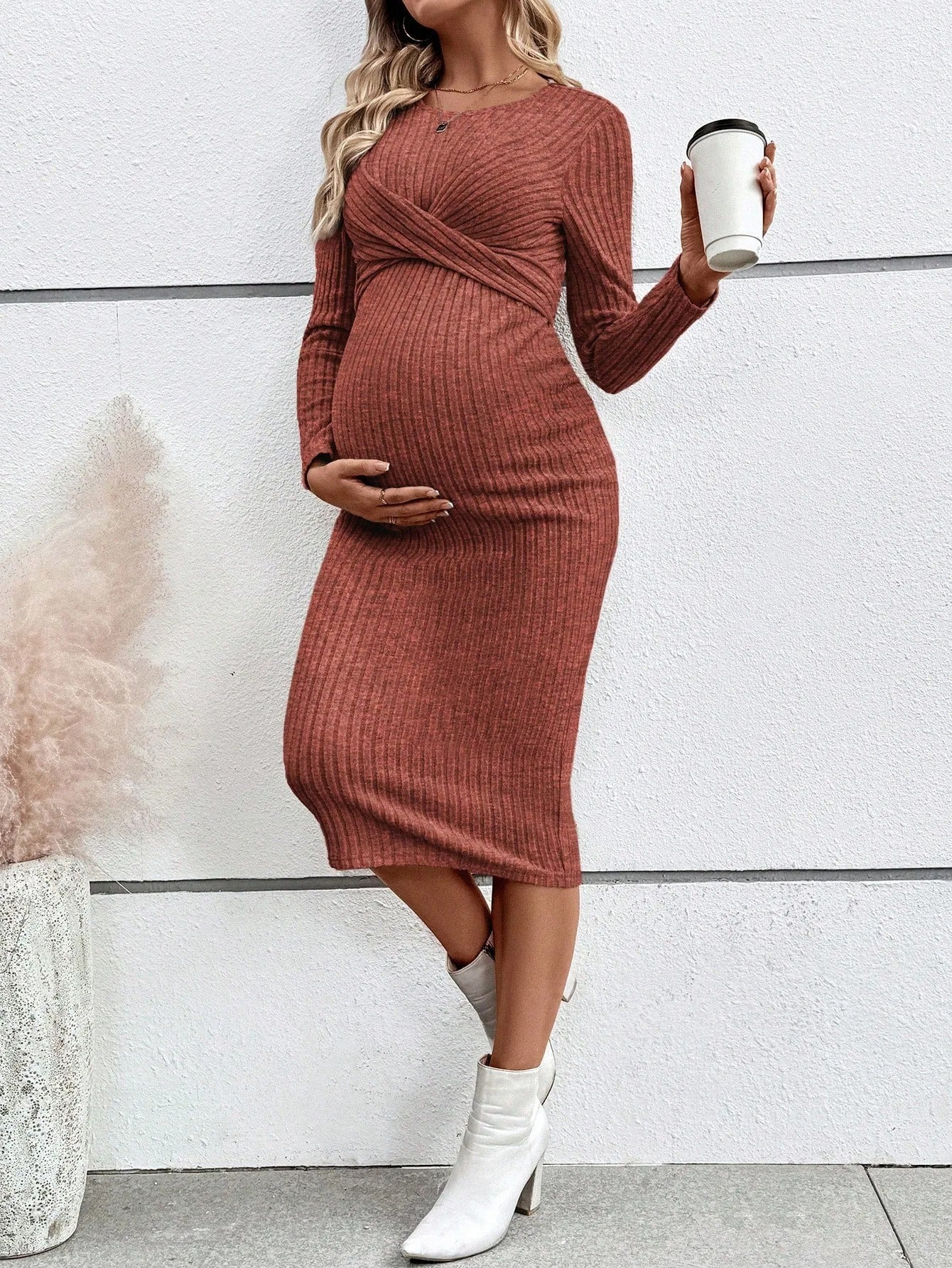 Ribbed Maternity Dress with Tie Details – image 3