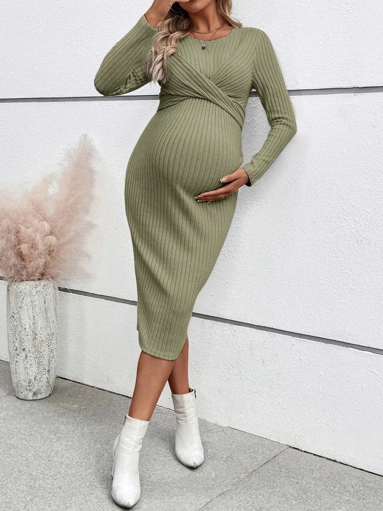 Ribbed Maternity Dress with Tie Details – image 15