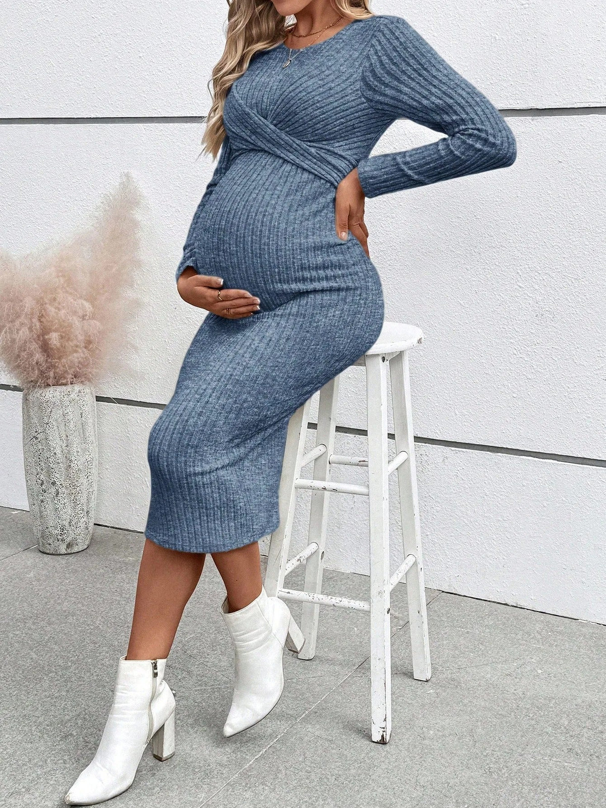 Ribbed Maternity Dress with Tie Details – image 21
