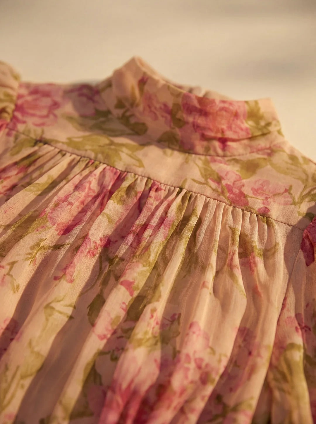 Fiora – Vintage Rose Print Maxi Dress with Puff Sleeves – image 7