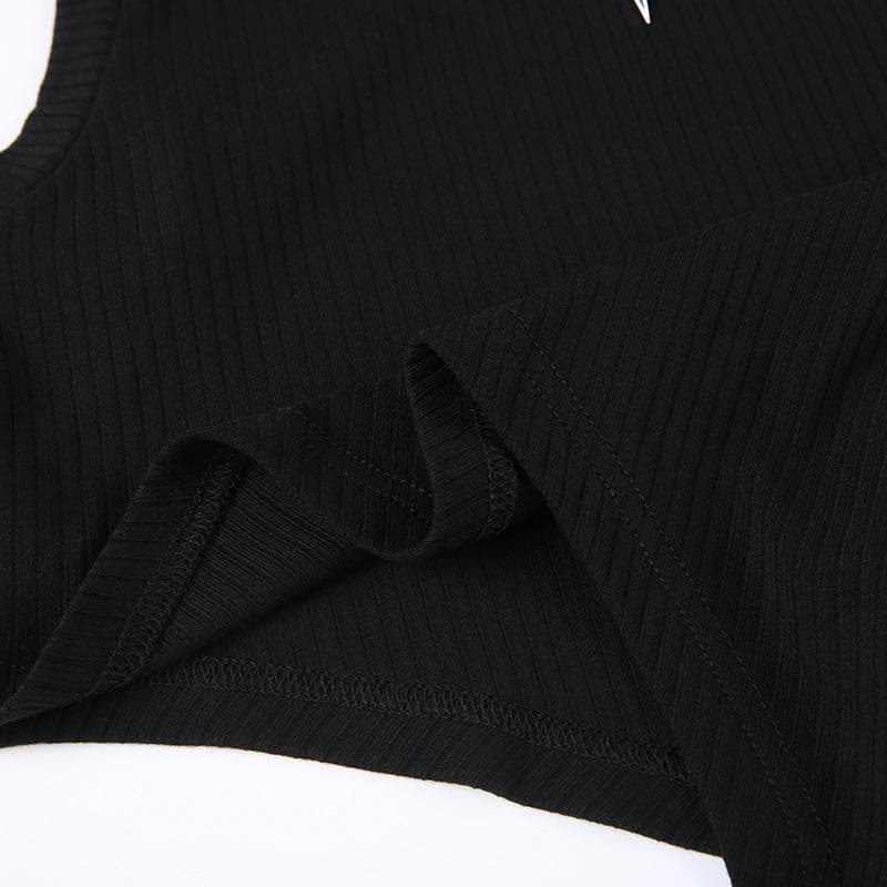 Star applique irregular sleeveless high neck crop top – image 7