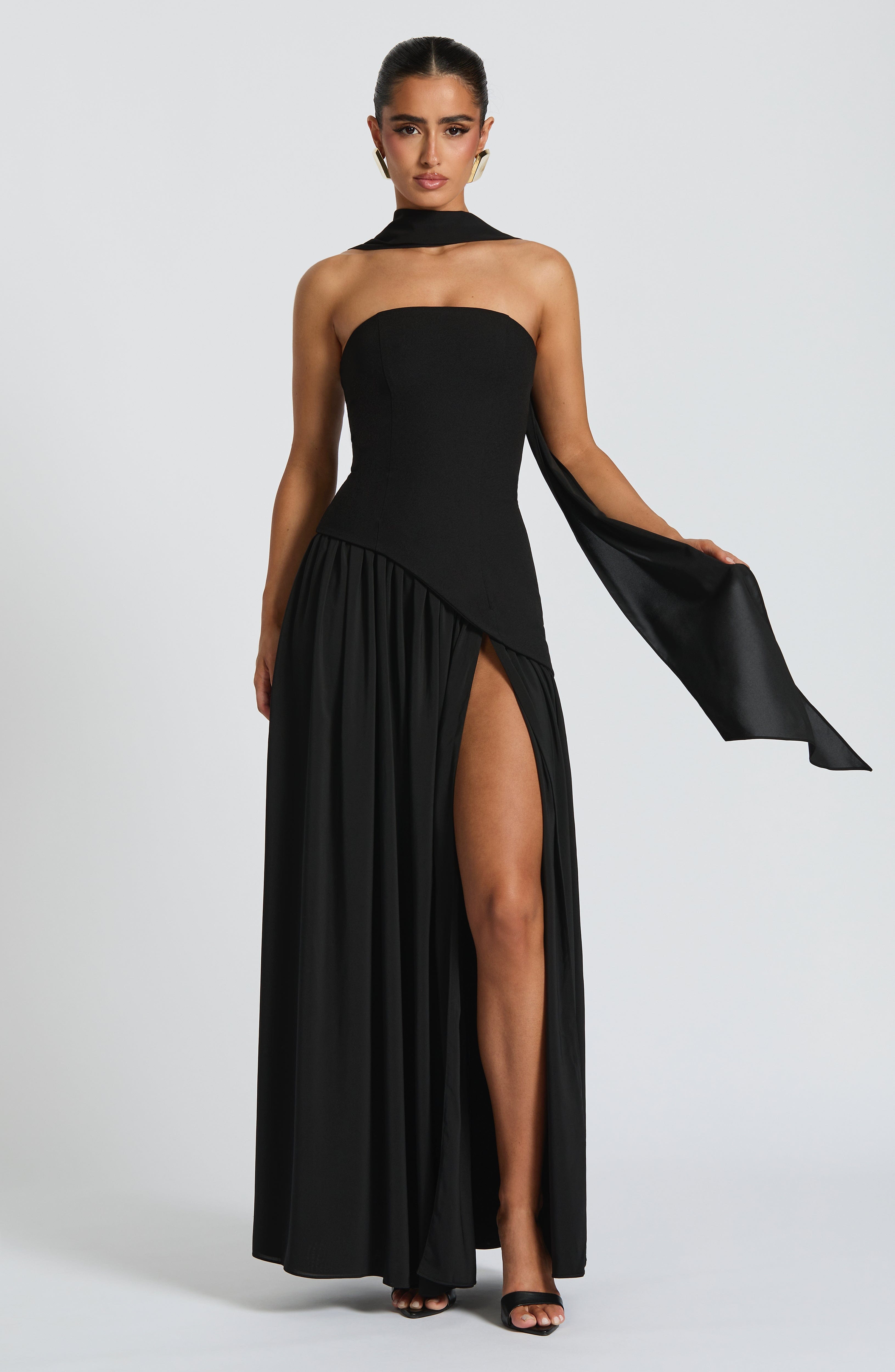Maliyah Maxi Dress - Black – image 1