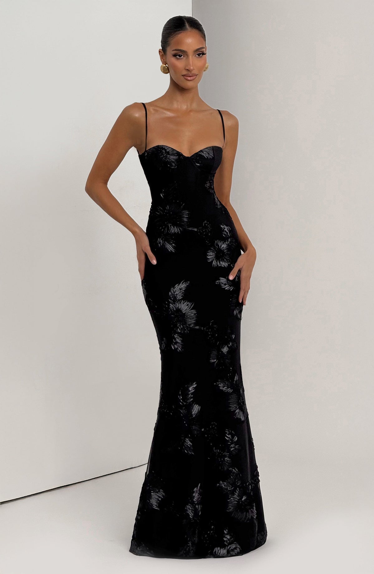 Nefertiti Maxi Dress - Black – image 11