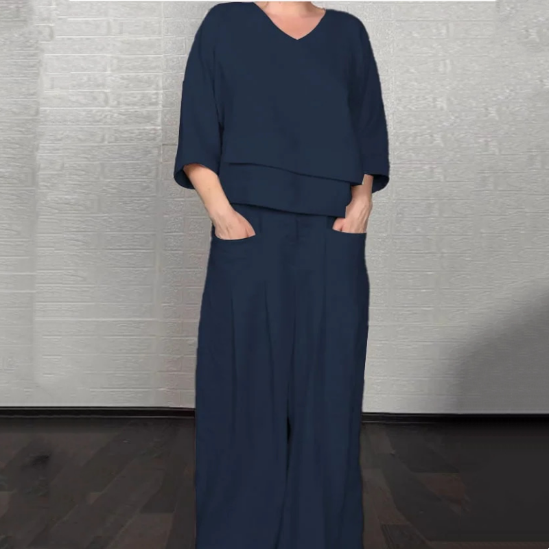 Liza – 2-piece cotton-linen set – V-neck top and wide-leg trousers – image 2
