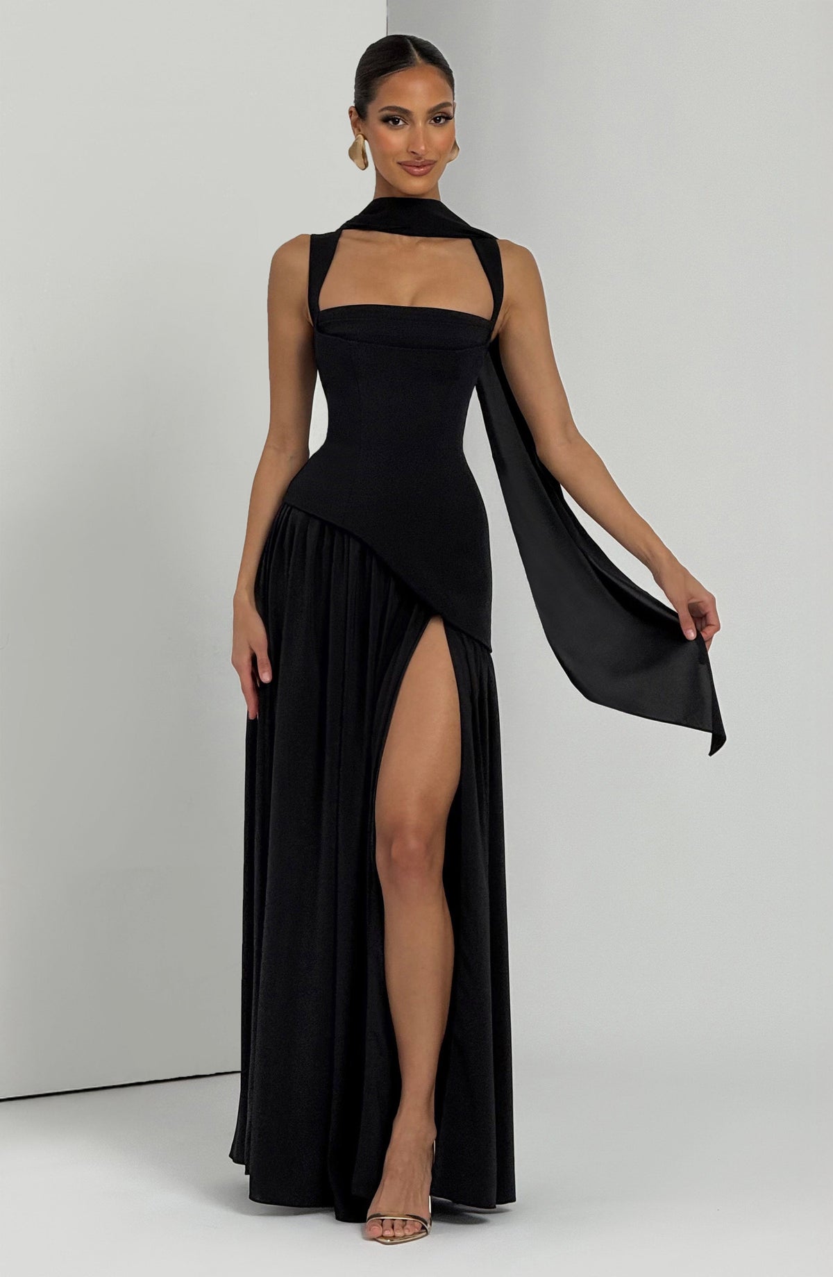 Tullulah Maxi Dress - Black – image 7
